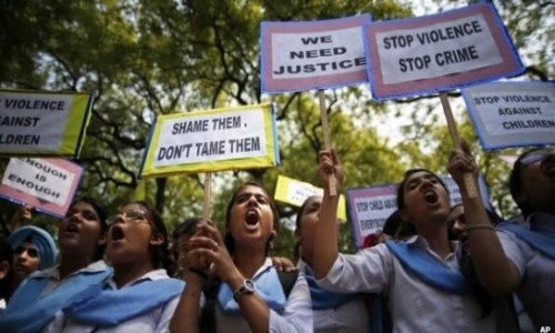Arrests over hanged girls in Uttar Pradesh