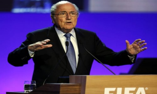 Sepp Blatter suggests law change that would revolutionise football