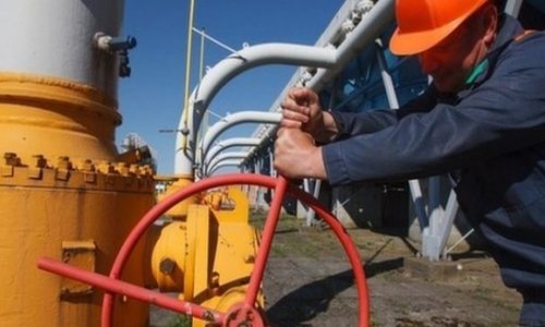 Putin: Russia offered gas deal to help Ukraine economy