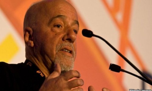 Paulo Coelho dünya çempionatını "fəlakət" adlandırdı