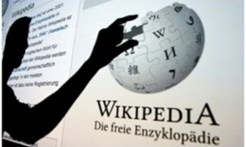 “Vikipediya” qaydaları kəskinləşdirir