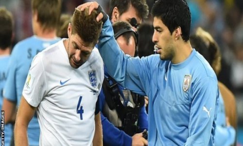 Uruguay 2 - 1 England