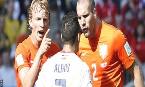 Netherlands 2 - 0 Chile