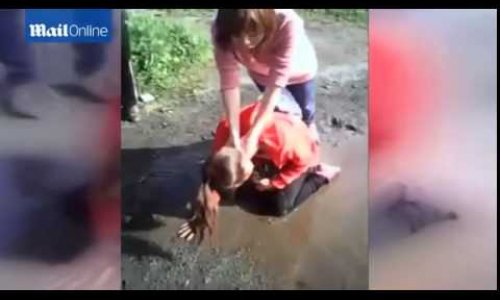 School bullies force girl to drink puddle water for being too pretty - PHOTO+VIDEO