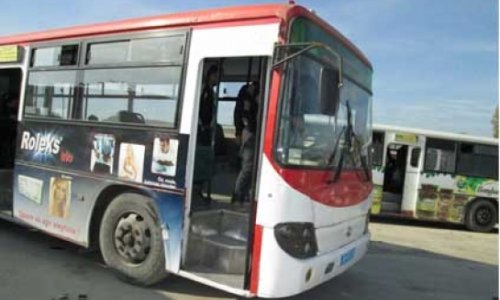 В Баку изнасиловали школьницу в автобусе