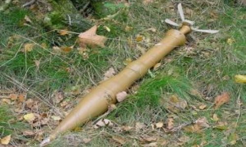 В Азербайджане в подвале дома в военном городке обнаружен противотанковый снаряд