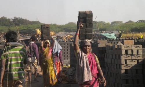 Punished by axe: Bonded labour in India's brick kilns - PHOTO