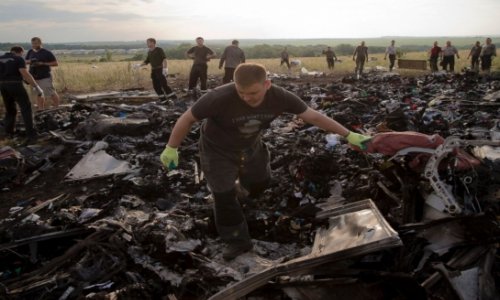 Putin blames others for exploiting MH17 crash