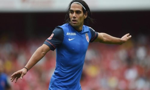 Falcao scores as refereeing blunder hands Monaco victory over Arsenal