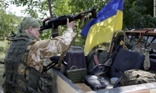 Ukraine: As military warns of 'assault' plan, residents hunker down