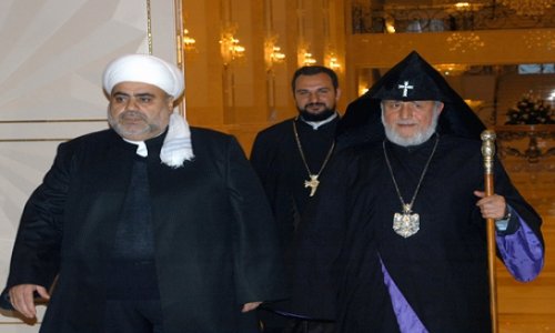 Armenian patriarch appeals to Azeri Muslim leader