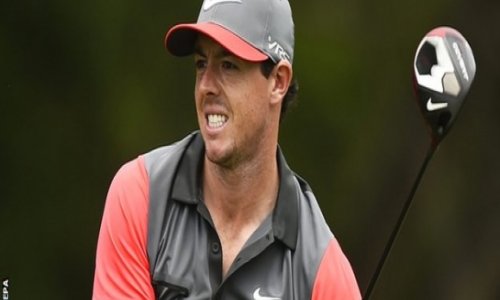 Lee Westwood leads Rory McIlroy by one at Valhalla