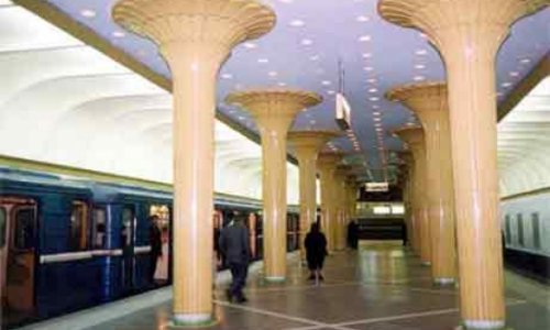 Bakı metrosunda qatar 11 dəqiqə tuneldə niyə dayandı?