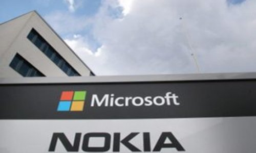 “Microsoft”dan 25 dollarlıq telefon