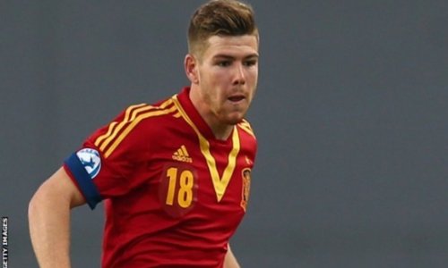 Alberto Moreno: Liverpool agree £12m fee with Sevilla for defender