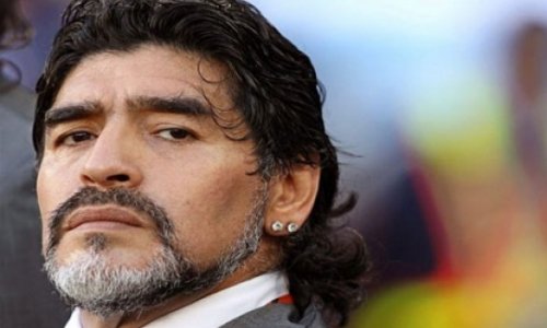 Maradona xəstəxanaya yerləşdirildi