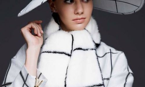 Audrey Hepburn’s granddaughter makes modelling debut - PHOTO