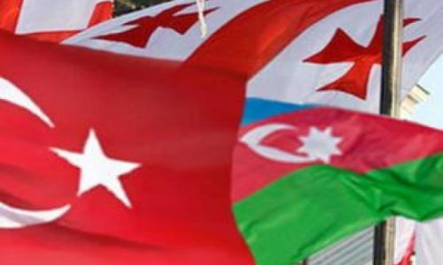 Министры обороны Турции и Грузии прибывают  в Азербайджан