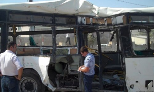 Bakıda sərnişin avtobusu aşdı: 15 yaralı - FOTOLAR (YENİLƏNİB)