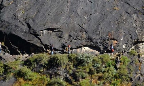 Trekking in China, where dragons stand guard - PHOTO