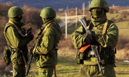 Ukraynada iki yaralı zabit özləri ilə 12 rus əgərini partladıb