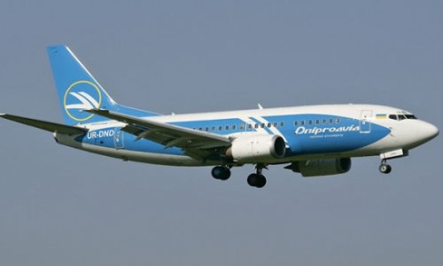 Украинская авиакомпания приостанавливает полеты в Баку