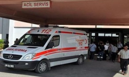 В Турции обрушился надземный пешеходный переход, есть раненые