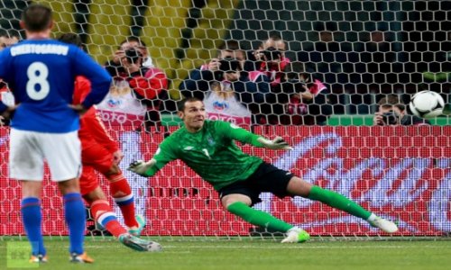 Russia beat Azerbaijan 4-0 in friendly