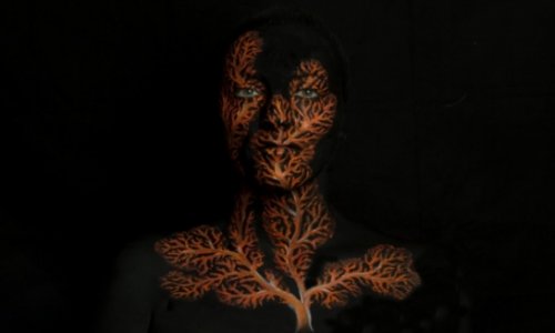 Deep sea body painting - PHOTO