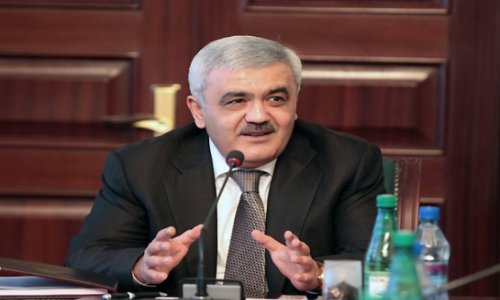 Azerbaijan’s SOCAR seeks partners for Umid, Babak