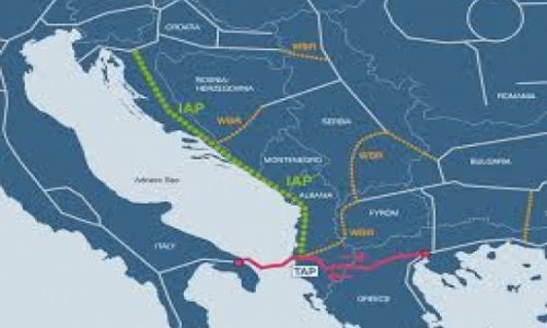 Italy's 5-Star leader calls for gas pipeline referendum