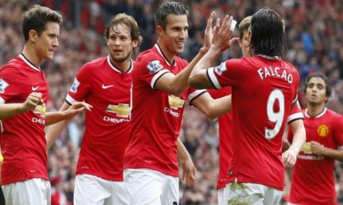 Van Persie urges Manchester United to kick on