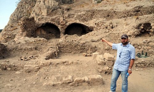 Have they found ‘Dracula’s dungeon’ in Turkey? - PHOTO+VIDEO