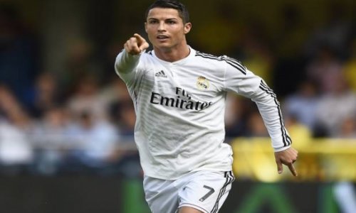 Cristiano Ronaldo reveals he saw banner stunt but tells Manchester United fans