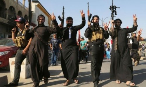 İŞİD dəhşəti: Qadınları zorlayıb ürəyini çıxardırlar - VİDEO