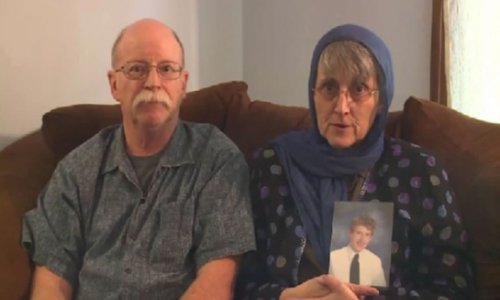 Родители заложника ИГ опубликовали письмо сына