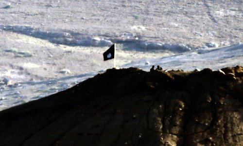 ISIS flag flies on Europe's doorstep - PHOTO