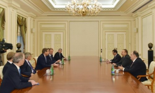 Aliyev meets UK premier's trade envoy in Baku