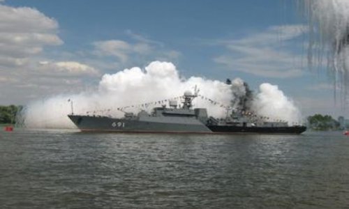 Russian warships arrive in Azerbaijan