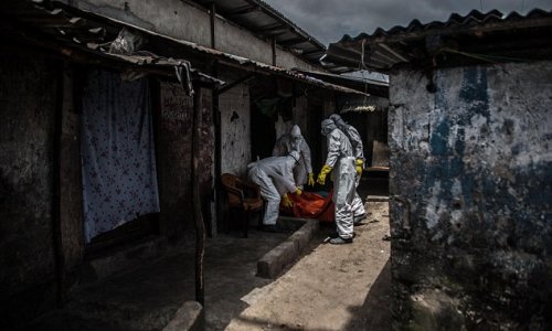 Helpless in the face of Ebola - PHOTO