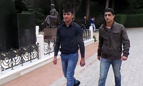 Двое активистов NİDA посетили могилу  Алиева, а  один - родного отца- ФОТО