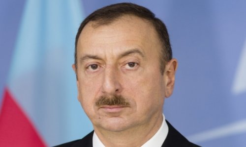 Azerbaijan frees four opposition activists