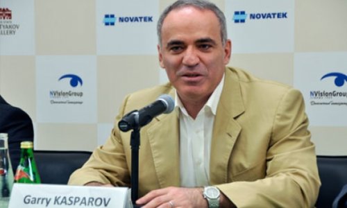 Kasparov: “Azərbaycan Putinin hədəfindədir”