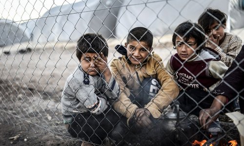Heartbreaking pictures of Kobane refugees - PHOTO