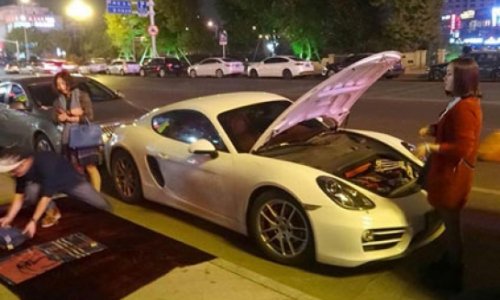 Чтобы заправить Porsche...