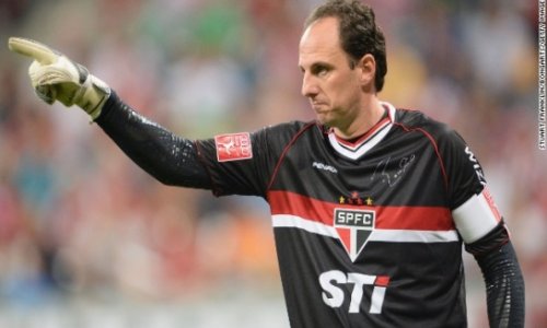 Rogerio Ceni: 590 wins and counting