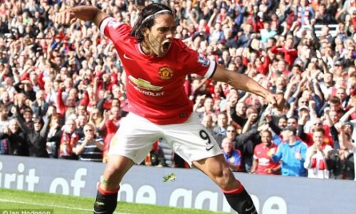 Van Gaal fears Premier League could be too physical for injured Falcao - VIDEO