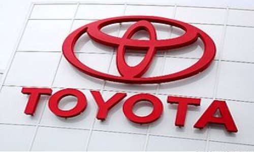 "Toyota" minlərlə avtomobilini geri çağırır