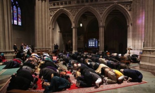 Hundreds of Muslims attend weekly prayers at iconic Christian cathedral