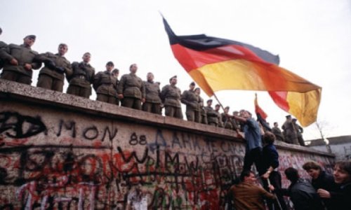 What the Fall of the Wall Did Not Change - STRATFOR